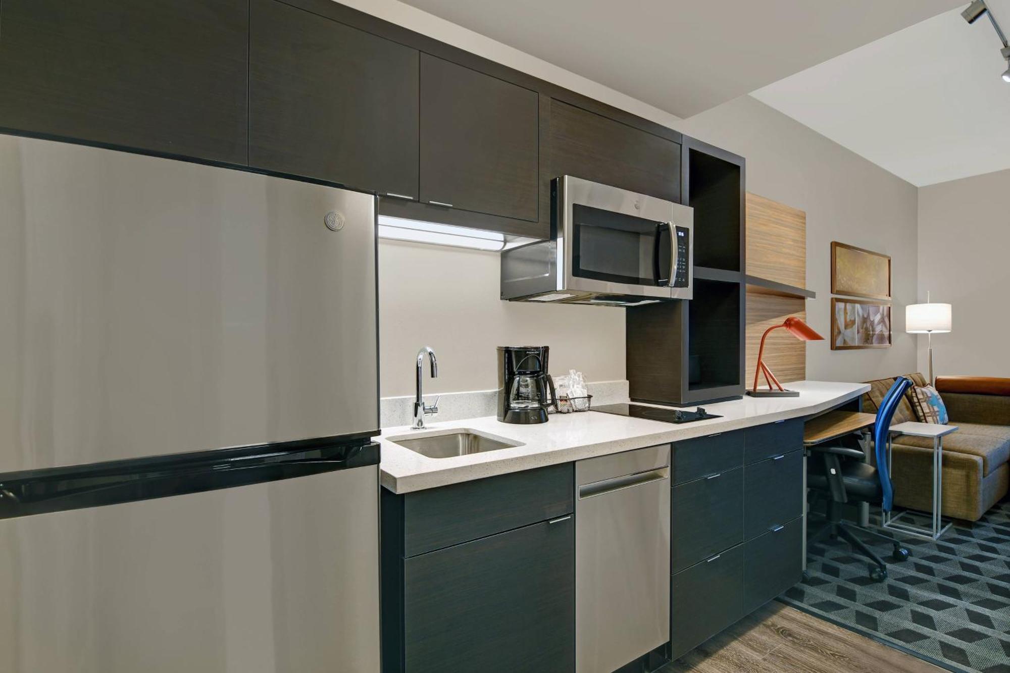 Towneplace Suites By Marriott Lima Bagian luar foto