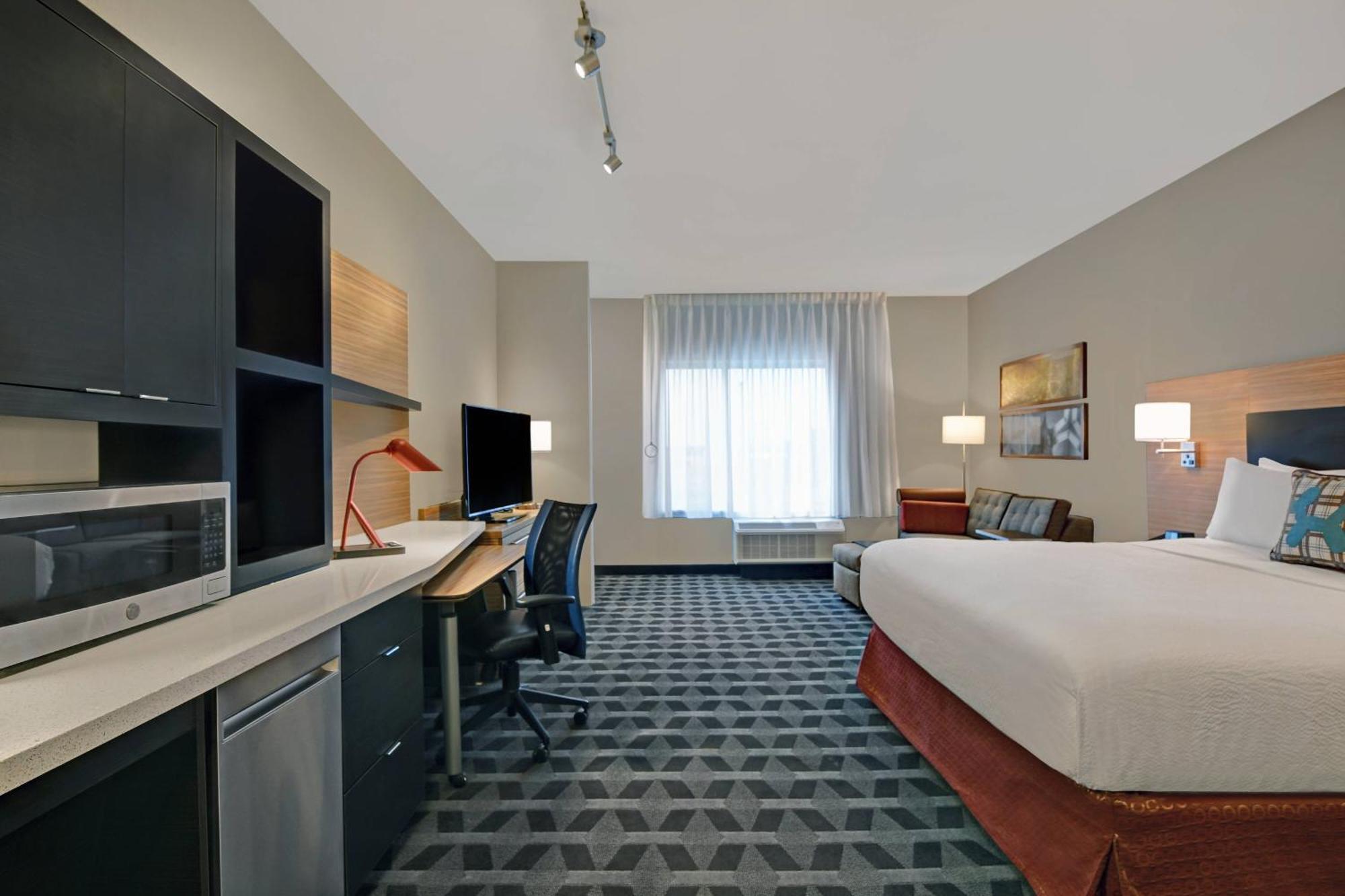 Towneplace Suites By Marriott Lima Bagian luar foto