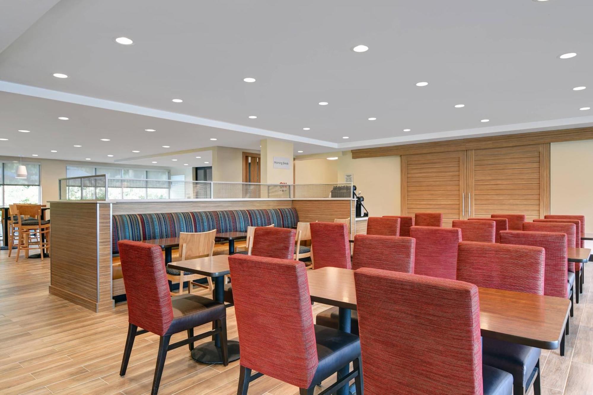 Towneplace Suites By Marriott Lima Bagian luar foto