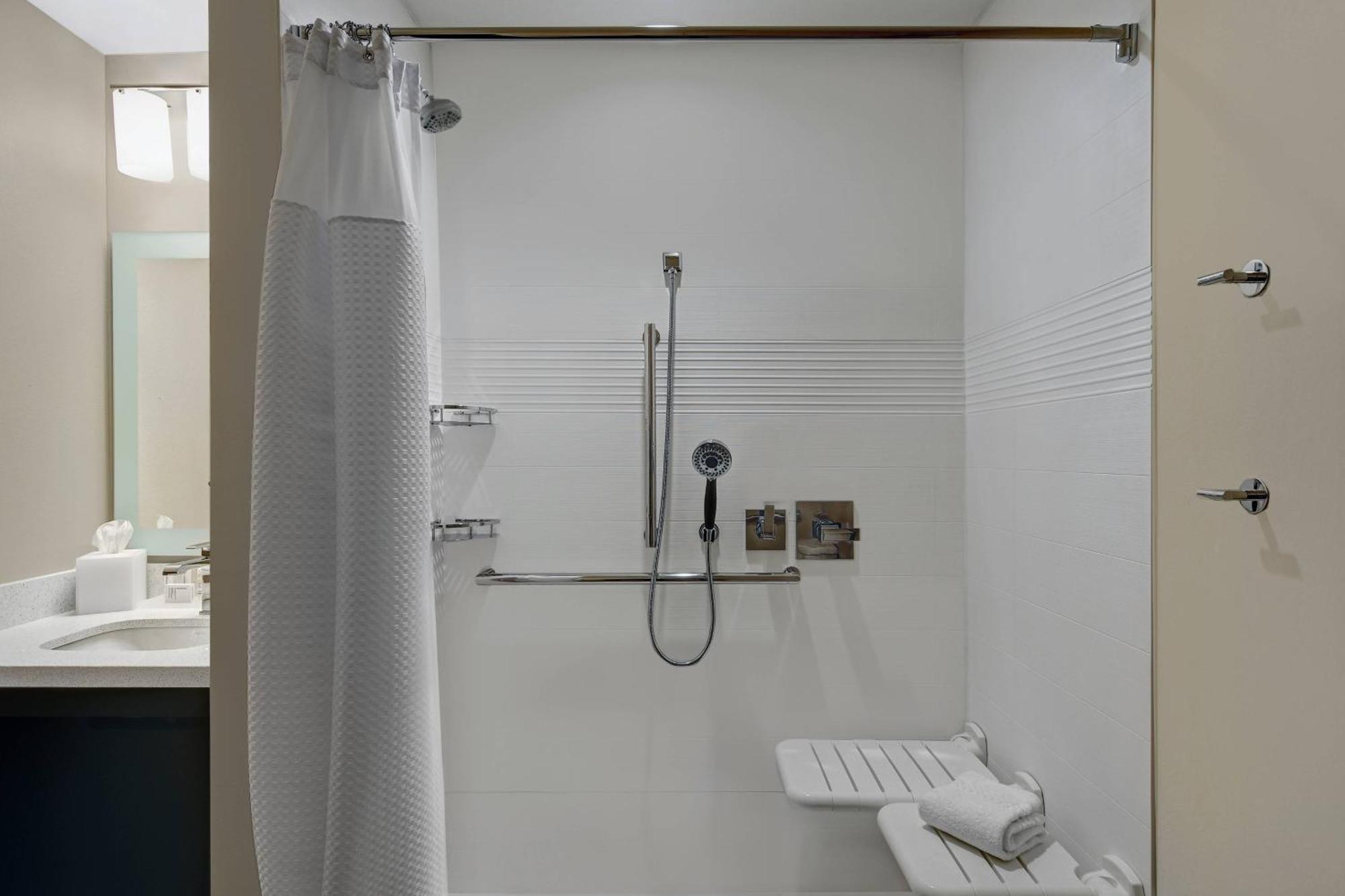 Towneplace Suites By Marriott Lima Bagian luar foto