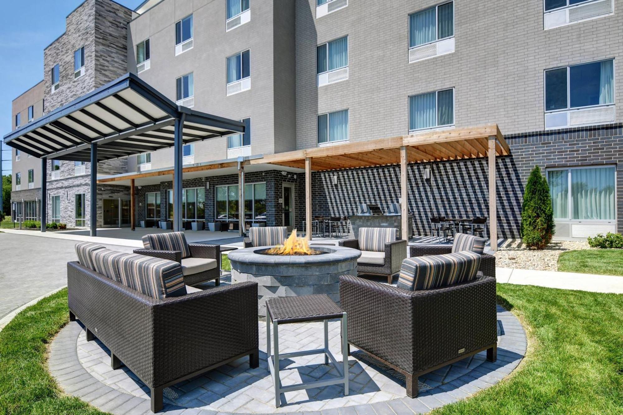 Towneplace Suites By Marriott Lima Bagian luar foto